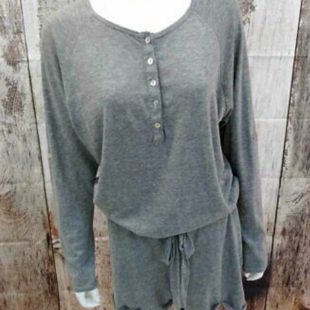 Intermix Romper - Picture 3 of 8